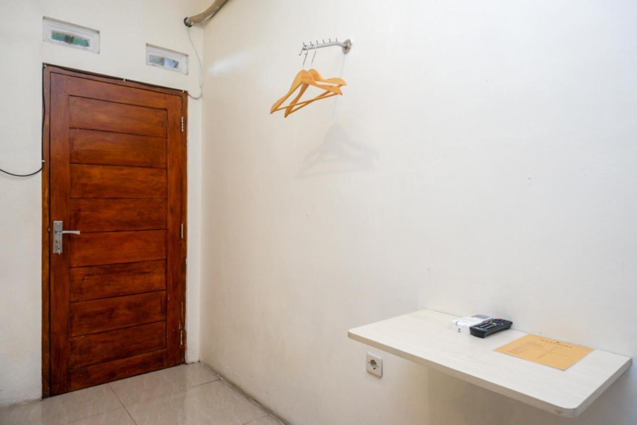 Reddoorz At Mahameru Residence Yogyakarta Kejayan Extérieur photo